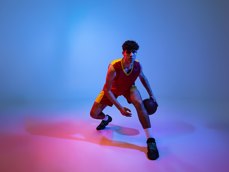 职场霸凌科比在训练赛中对林书豪喷垃圾话，骂得很难听啊